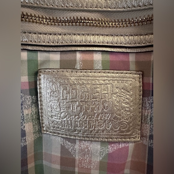 Large sized Coach Poppy multi-colored Spring edition Tote bag - Picture 2 of 16